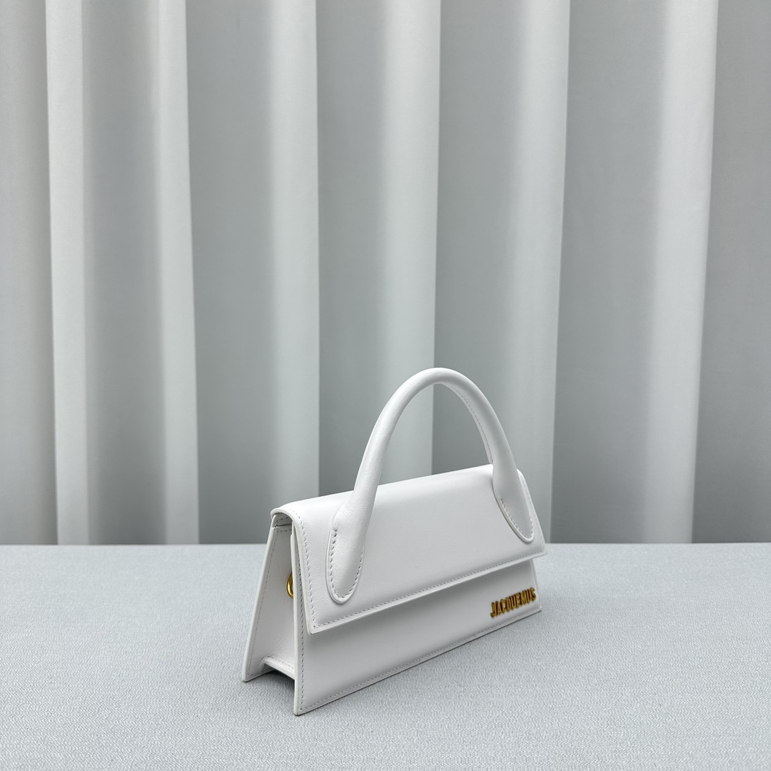 Jacquemus Satchel Bags